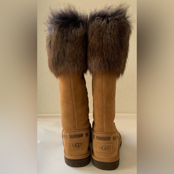 UGG AUSTRALIA Rosana Women’s Suede Waterproof Chestnut Mid Calf Boots 1008044 - Picture 3 of 12